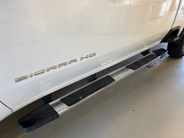 New 2026 Summit White GMC SLE image 17