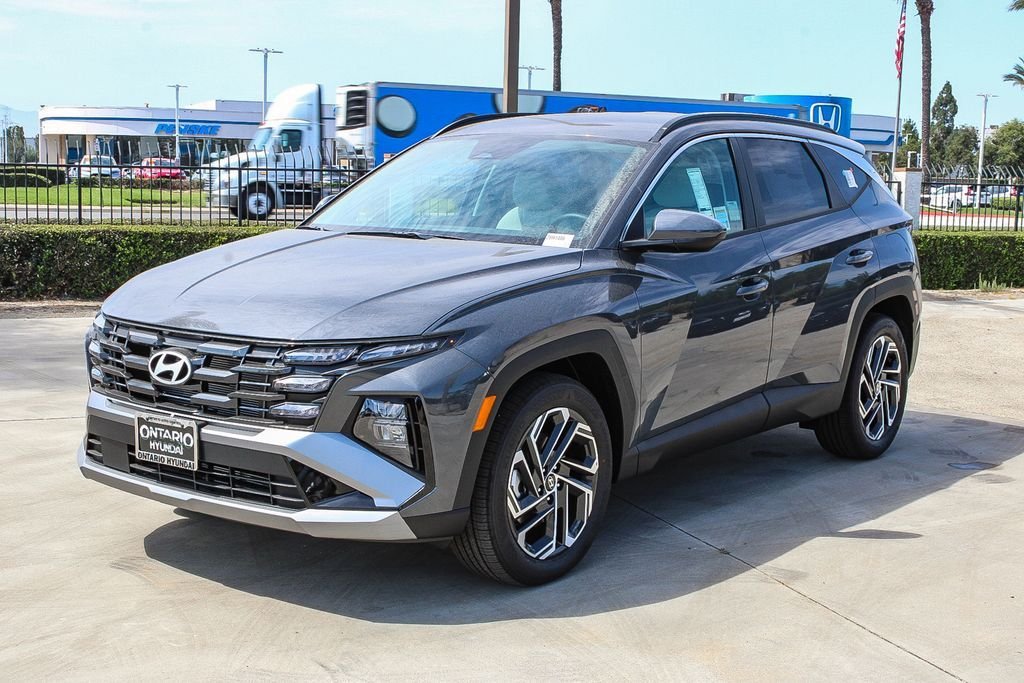 New 2026 Gray Hyundai SEL Plus image 4