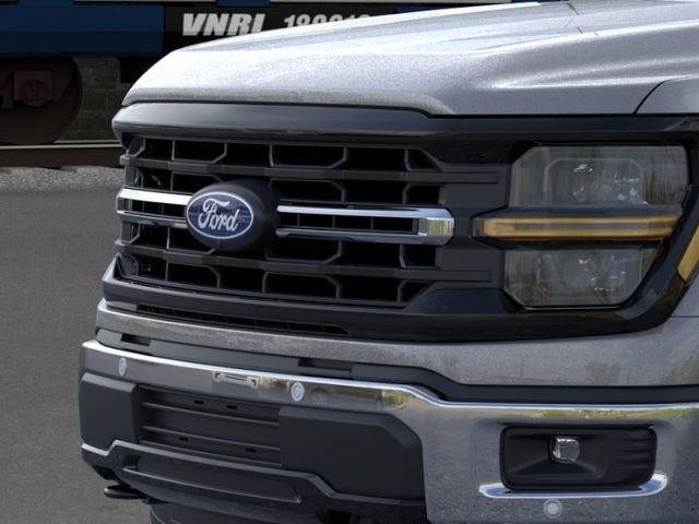 New 2026 Carbonized Gray Metallic Ford XLT image 17