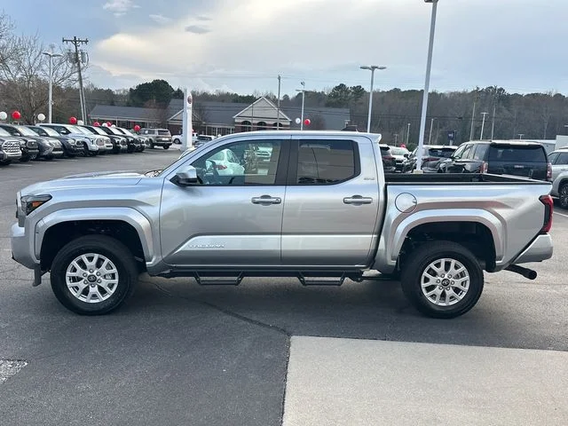 Used 2025 Silver Toyota SR5 image 6