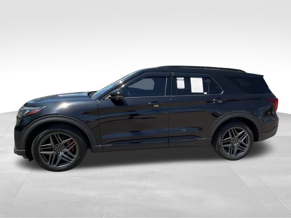 Used 2025 Black Ford ST image 5