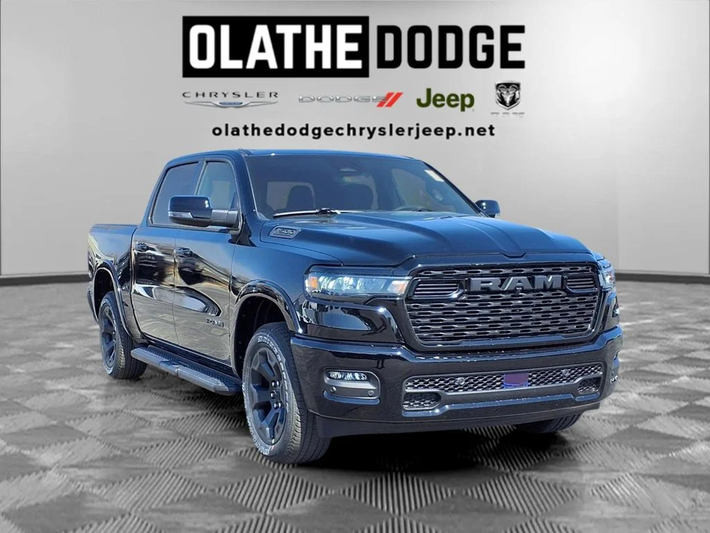 New 2026 Diamond Black Crystal Pearl-Coat Exterior Paint RAM Big Horn/Lone Star image 28