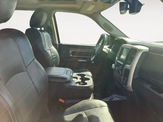 2017 RAM Ram 1500 Pickup Laramie - Photo 11