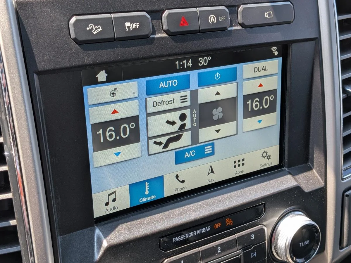Used 2017 Grey Ford 4WD SuperCrew 145" Lariat image 24