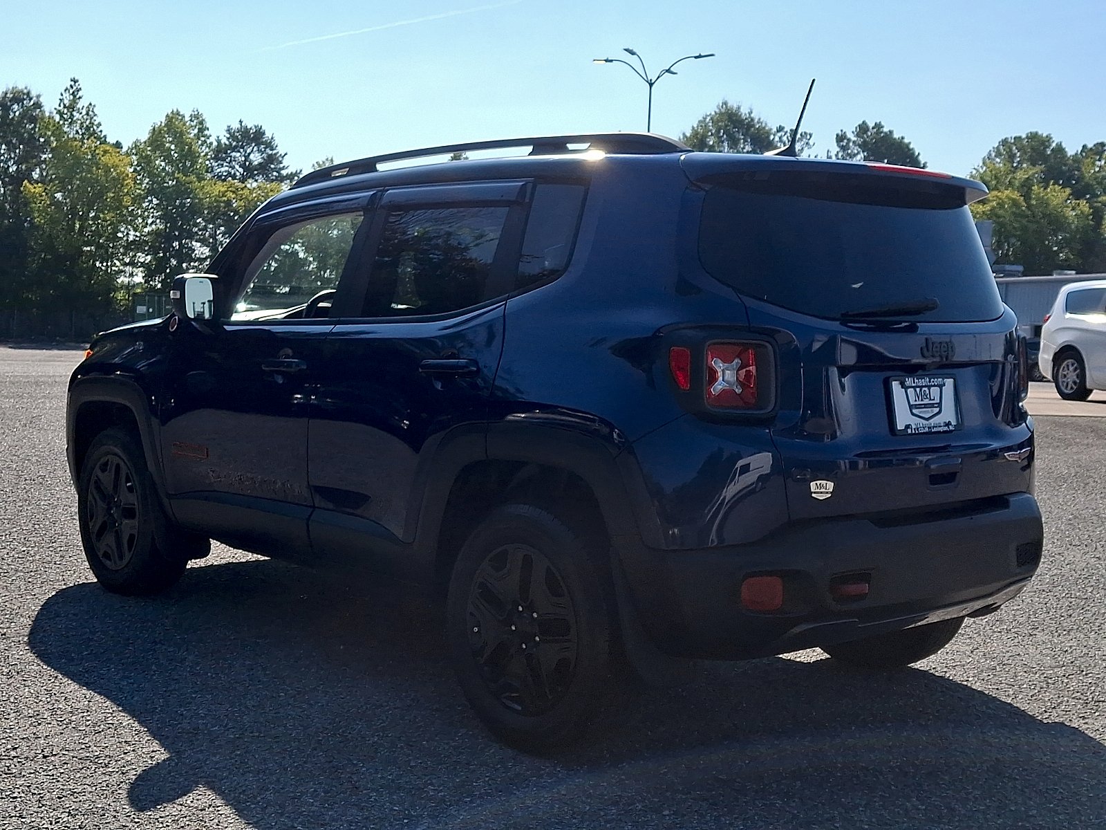 Certified Used 2018 Jetset Blue - PB1 Jeep Trailhawk 4x4 image 9