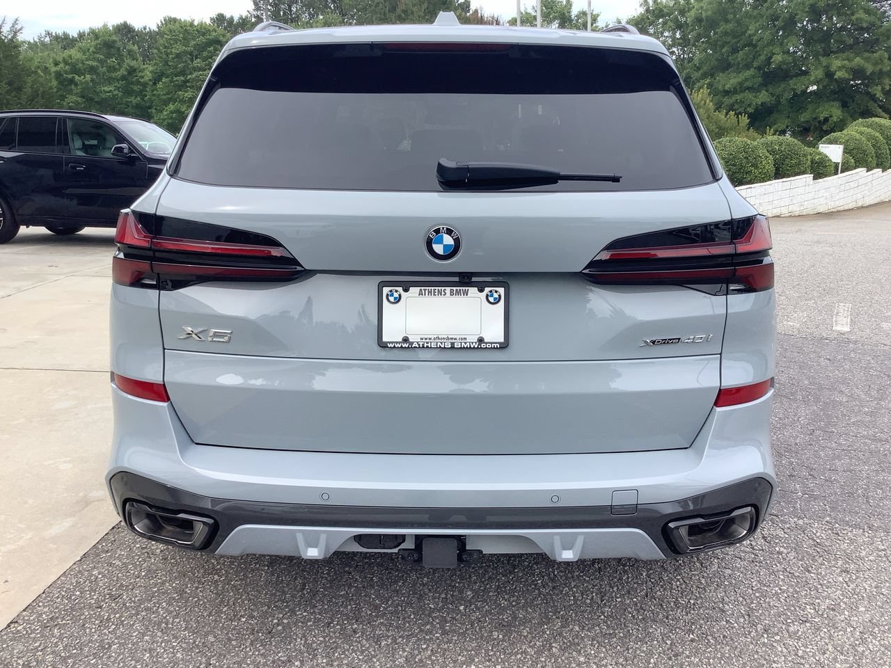 New 2026 Brooklyn Grey Metallic BMW xDrive40i image 7