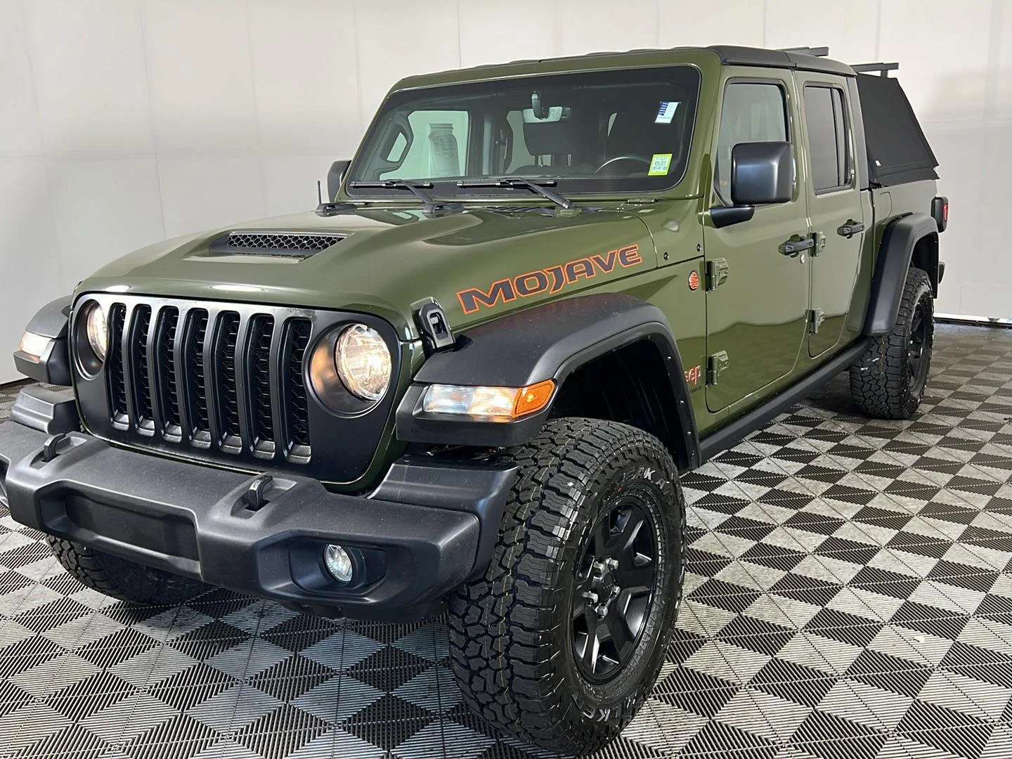 Used 2023 Sarge Green Clearcoat Jeep Mojave image 21