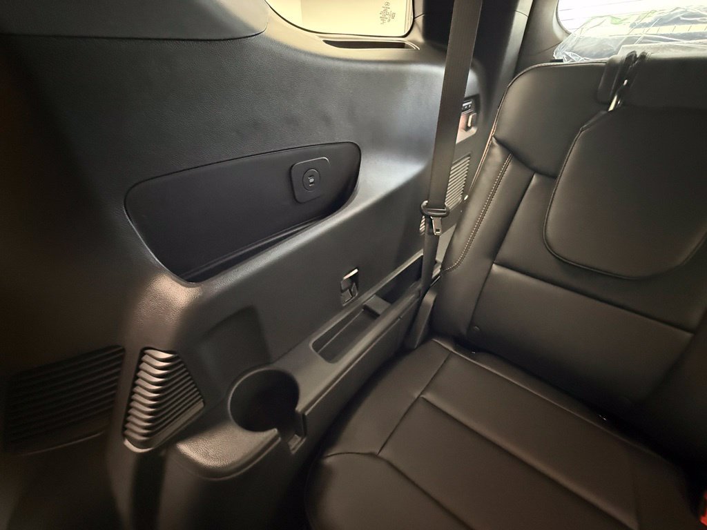 2026 Ford Explorer Tremor - Photo 80
