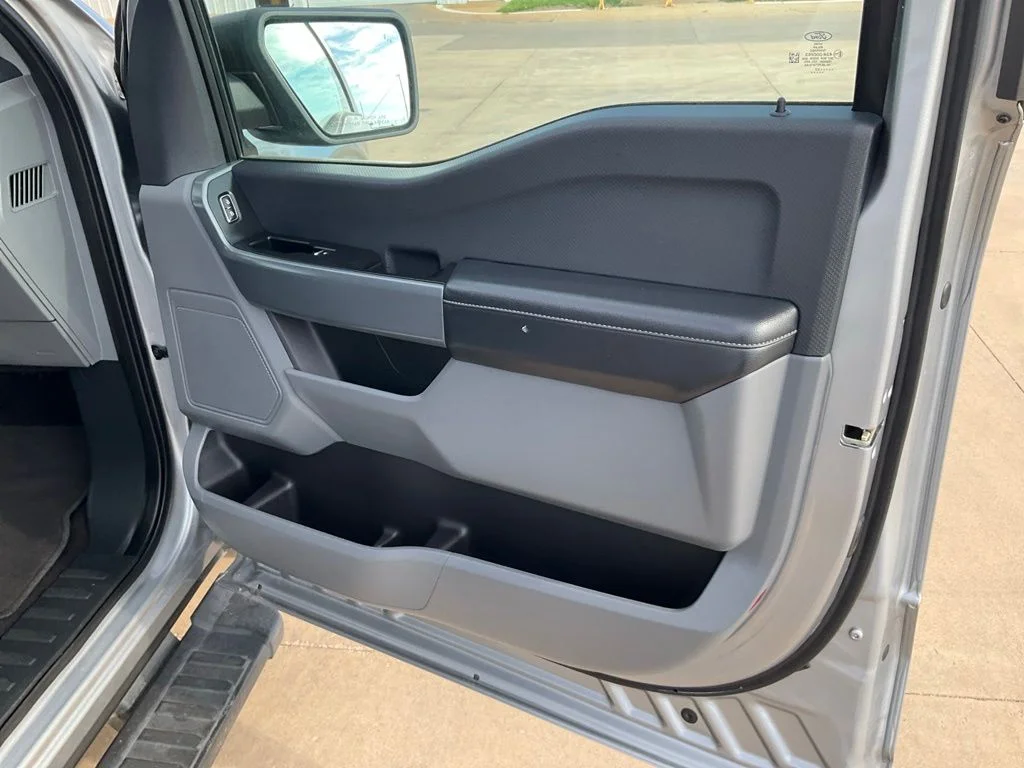 Used 2023 Silver Ford XLT image 30