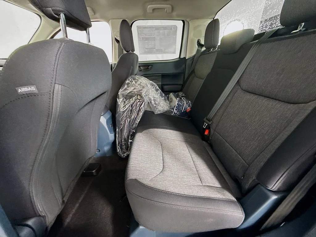 New 2026 Space White Metallic Ford XLT image 22
