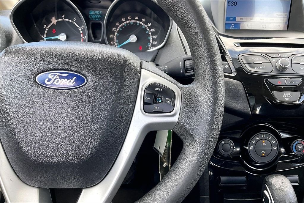 Used 2019 Gray Ford SE image 11