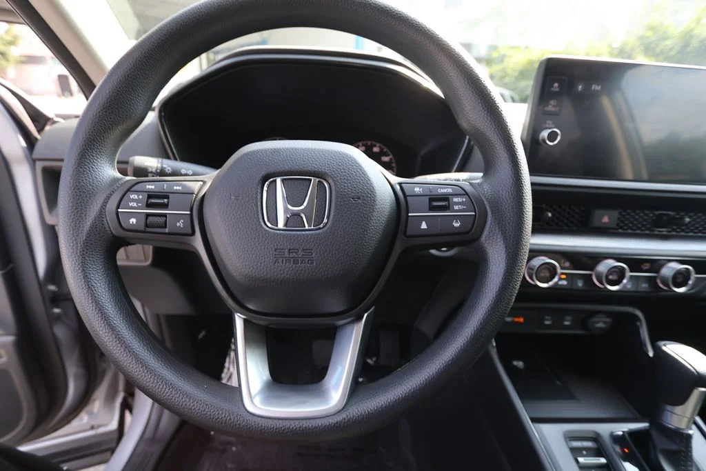 Certified Used 2026 Solar Silver Metallic Honda LX image 21
