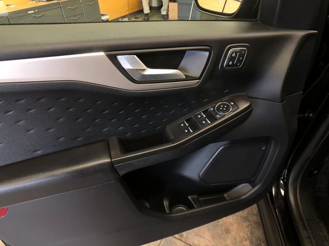 Certified Used 2020 Black Metallic Ford SEL image 12