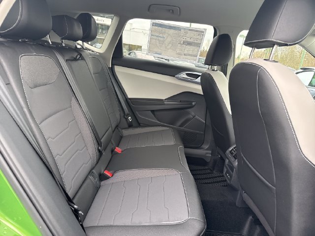 2026 Volkswagen Taos SE - Photo 11