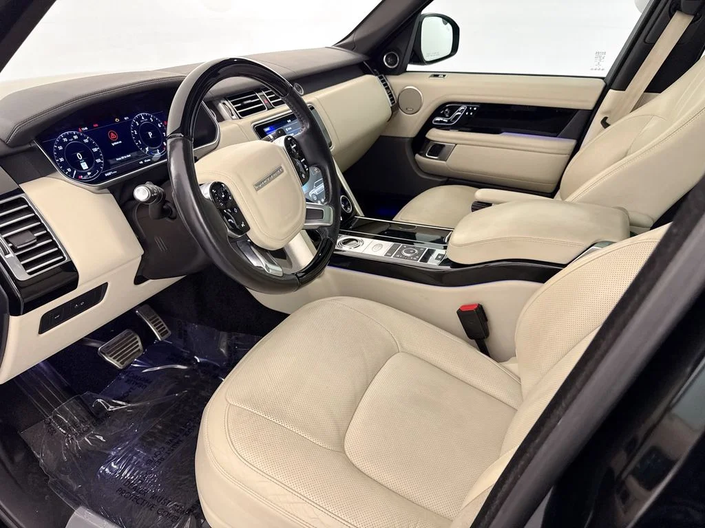 Used 2022 Black Land Rover Westminster image 9