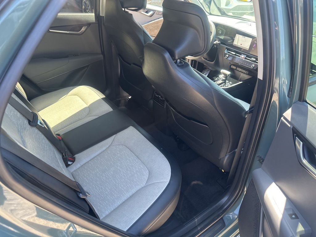 Used 2023 Green Kia SX Touring image 32