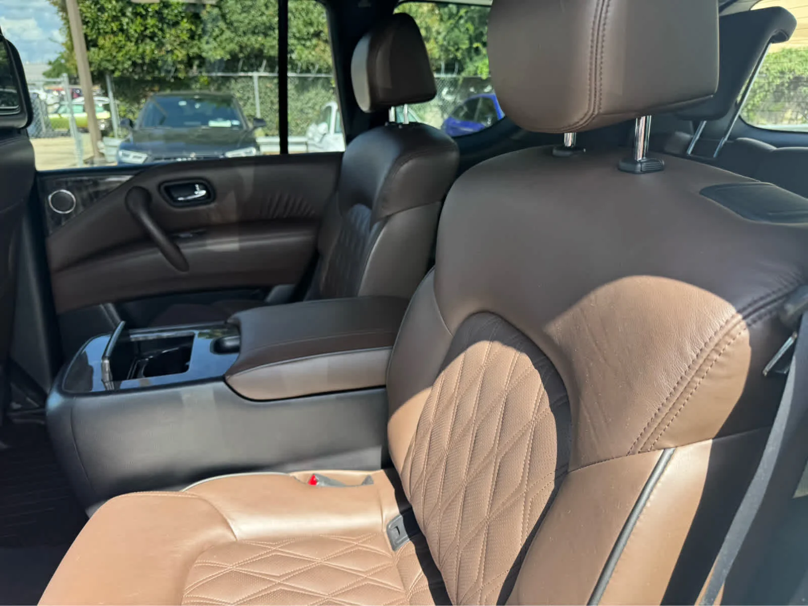 Used 2021 Aspen White Tricoat Nissan Platinum image 24
