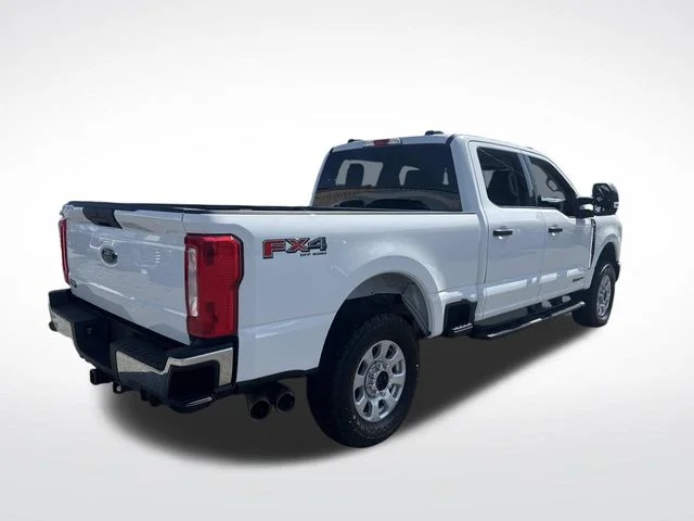2023 Ford F-250 Super Duty XLT - Photo 6