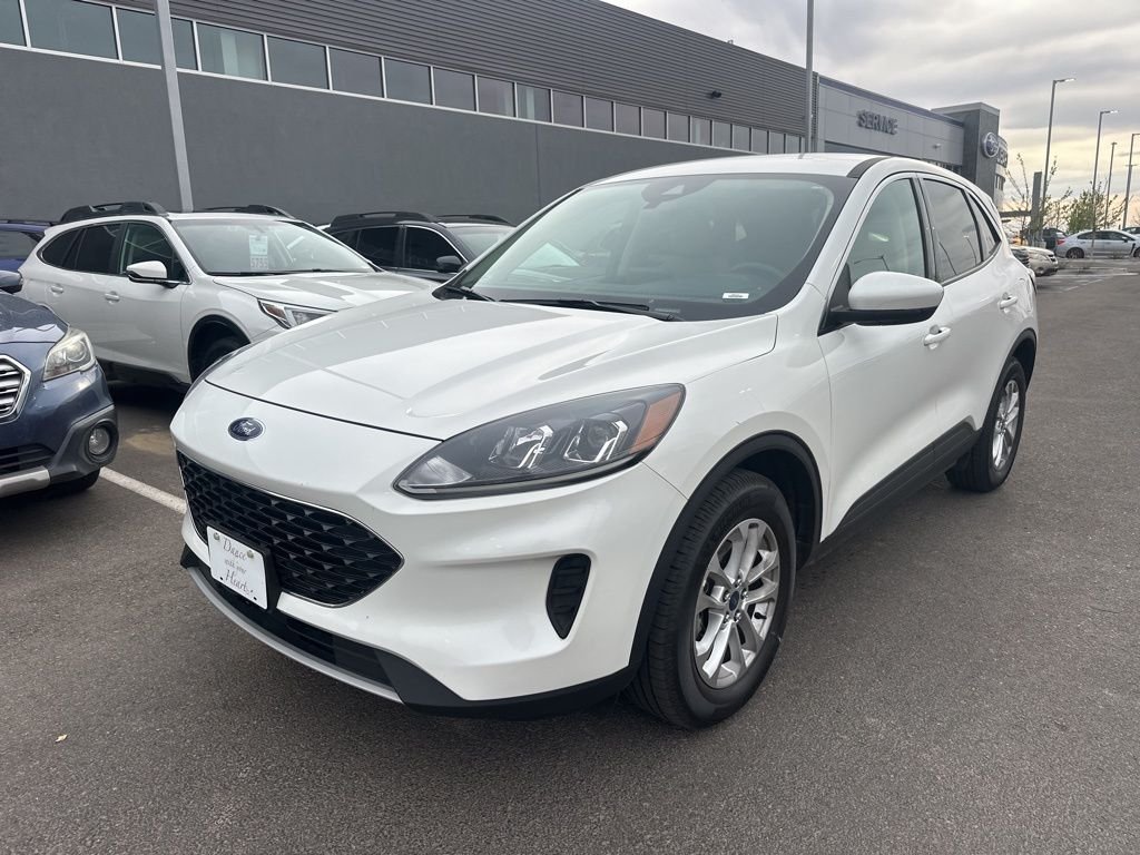 2020 Ford Escape SE