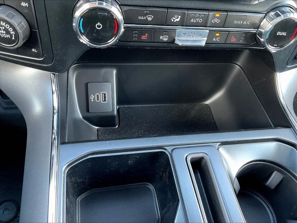 New 2026 Avalanche Ford XLT image 22