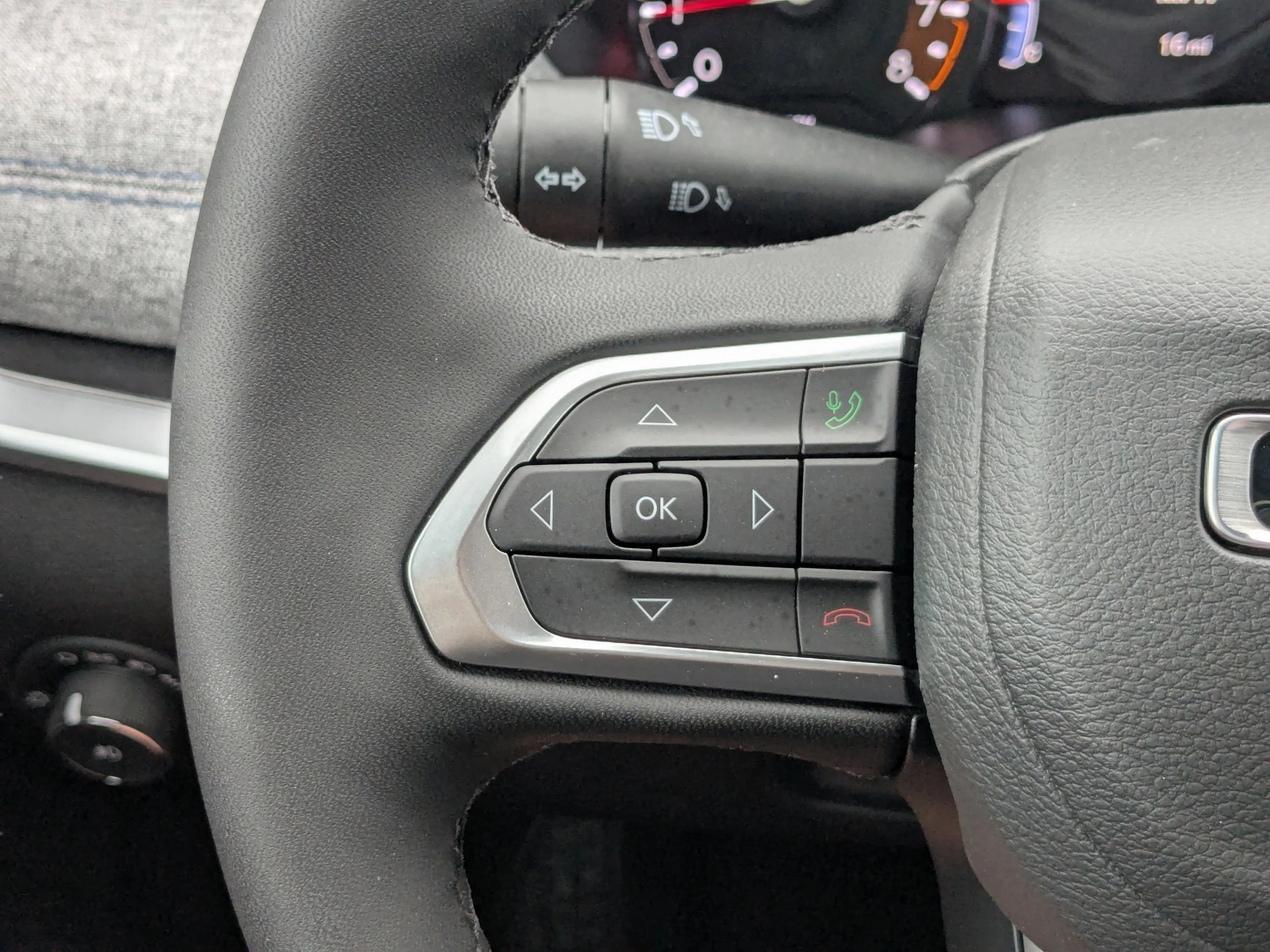 2025 Jeep Compass Latitude - Photo 31