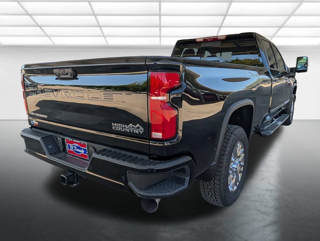 New 2026 Black Chevrolet High Country image 34