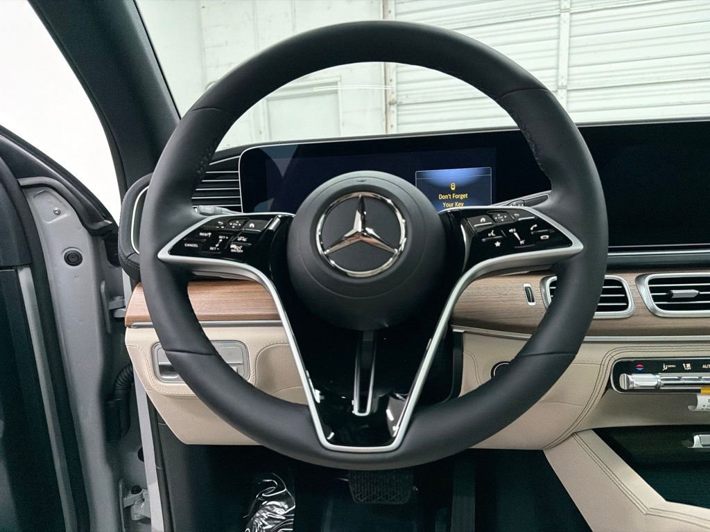 New 2026 MANUFAKTUR Alpine Grey Mercedes-Benz GLE 450 image 15