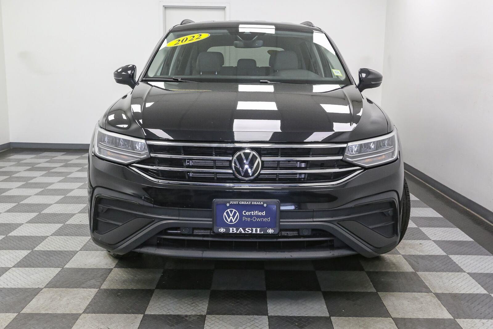 Used 2022 Deep Black Pearl Volkswagen S image 4
