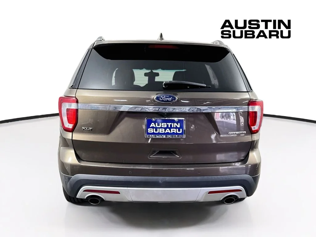 Used 2016 Brown Ford XLT image 6