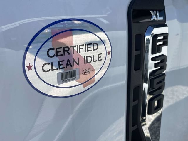 New 2026 Oxford White Ford XL image 53