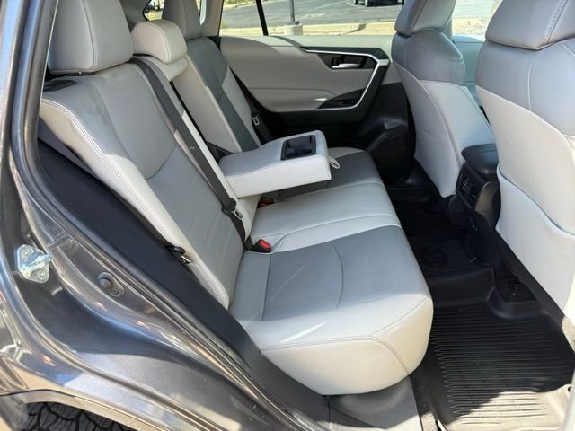2021 Toyota RAV4 XLE Premium - Photo 37