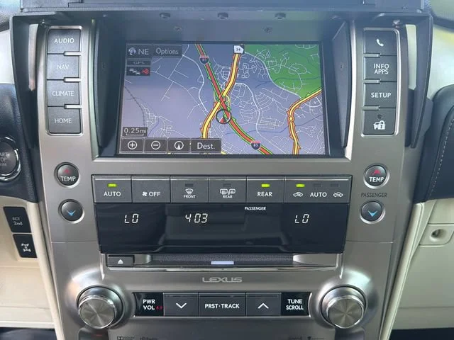 Used 2020 Gray Lexus GX 460 Premium image 29
