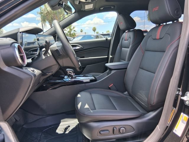 New 2026 Mosaic Black Metallic Chevrolet 2RS image 13