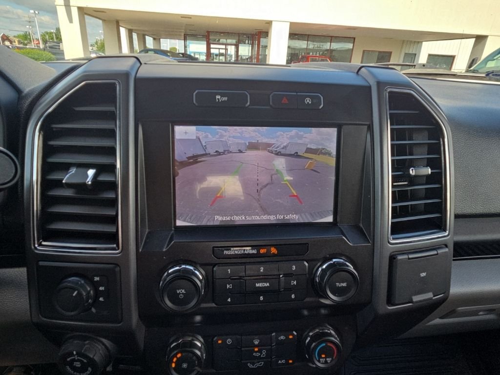 Used 2020 White Ford XLT image 41