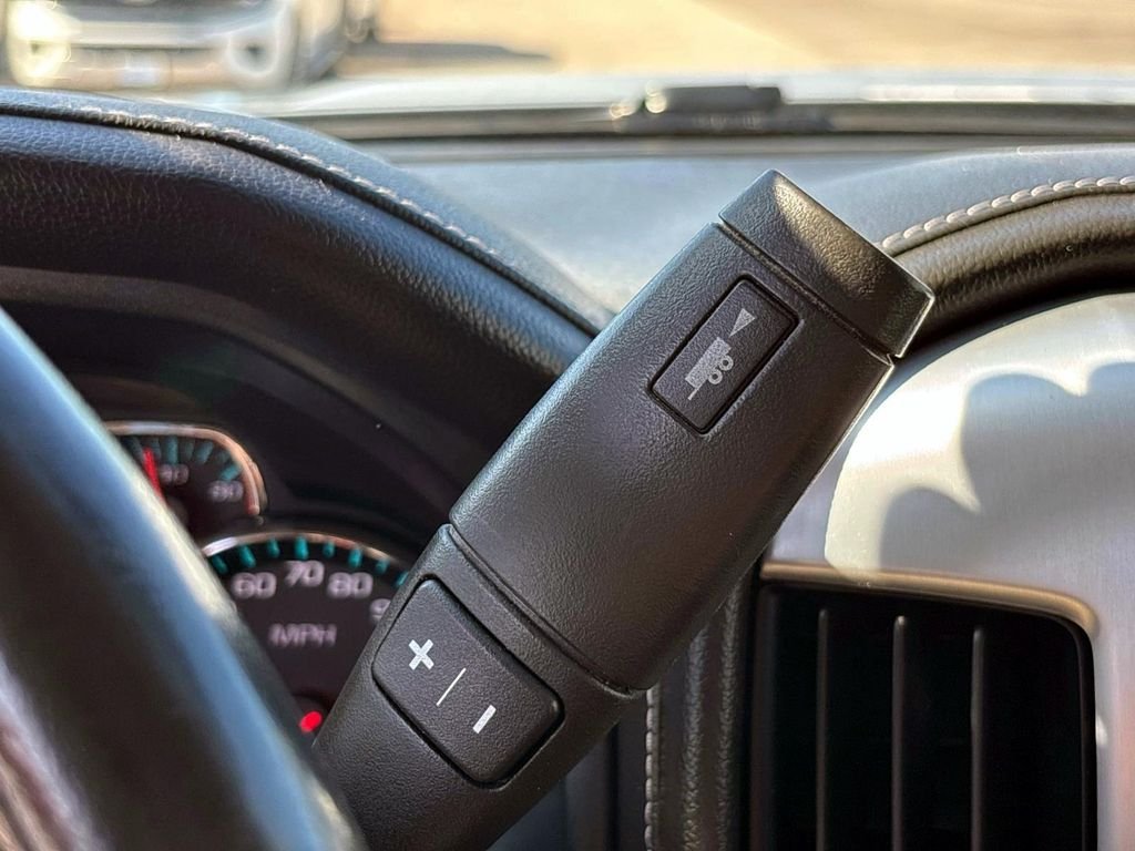 Used 2019 Silver GMC SLE image 28