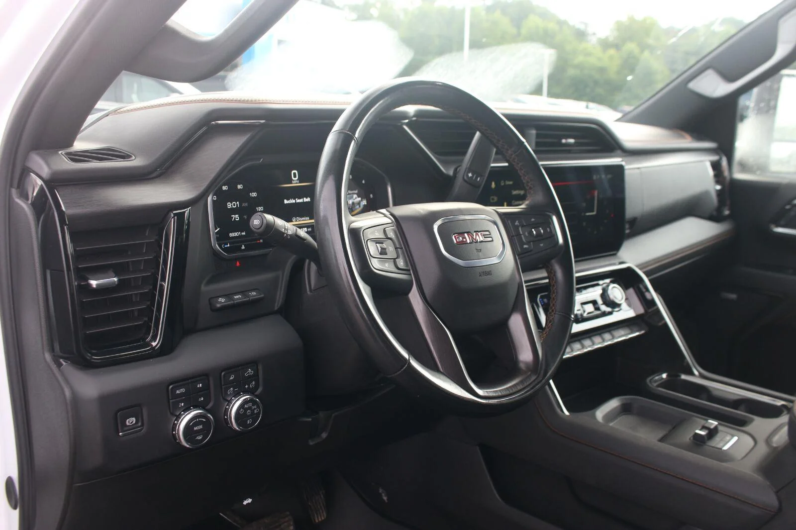 Used 2024 Summit White GMC AT4 image 16