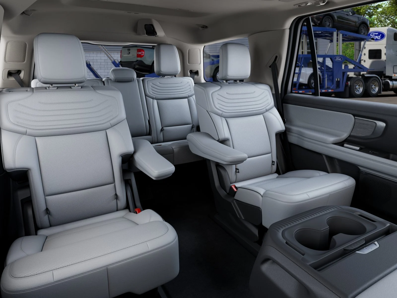 New 2027 Star White Metallic Tri-Coat Ford Platinum image 11