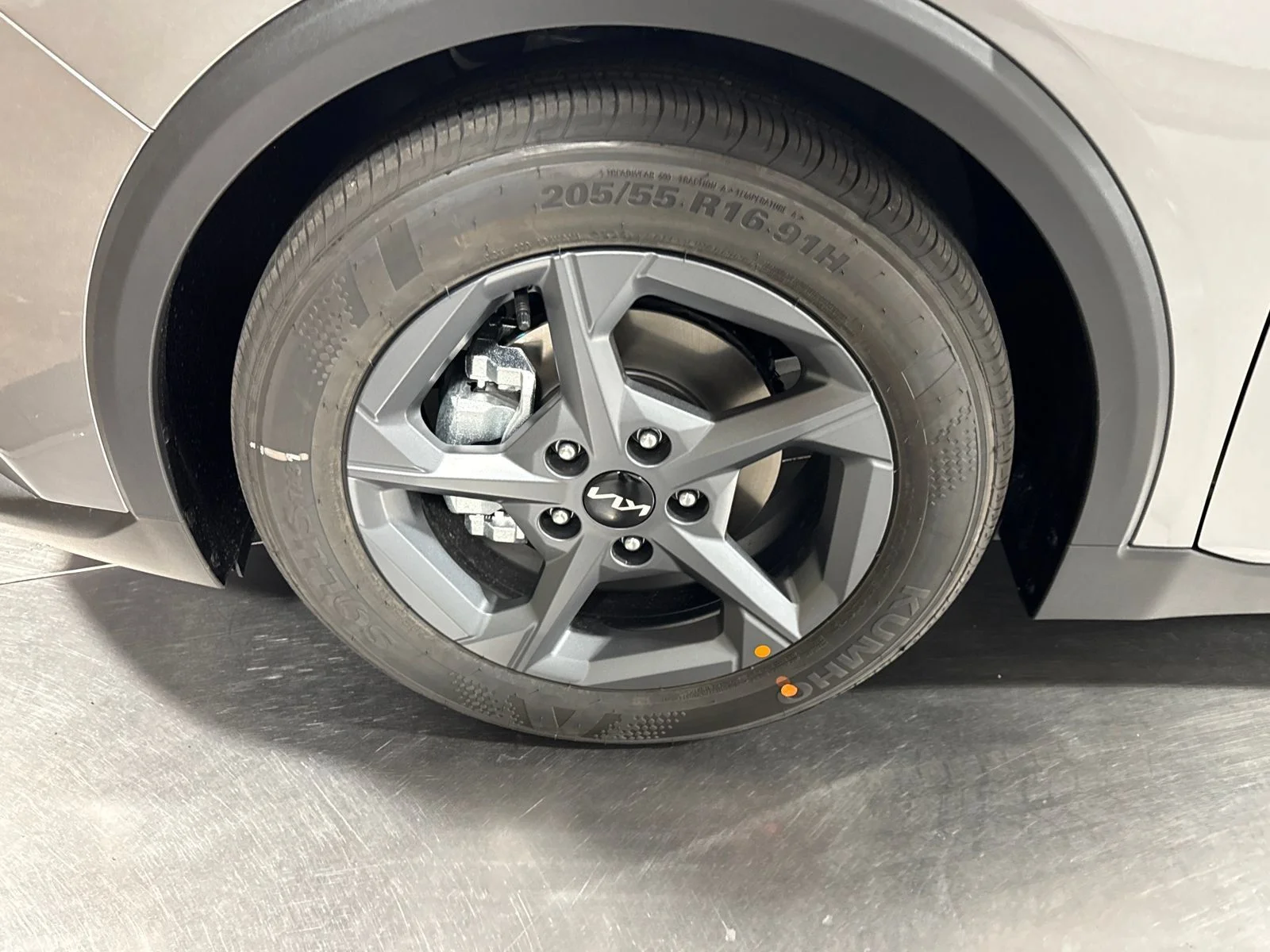 Certified Used 2026 Steel Gray Kia LXS image 2