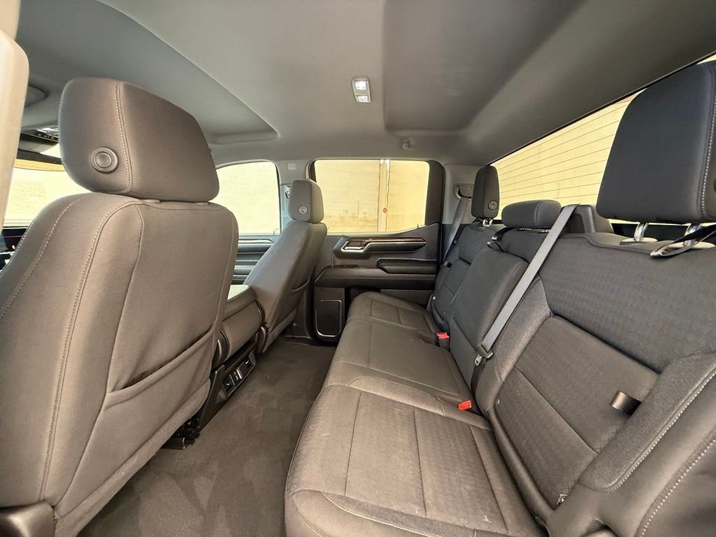 Used 2024 Onyx Black GMC Elevation image 25