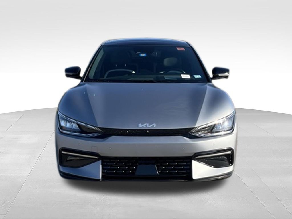 Used 2023 Steel Kia GT-Line image 4