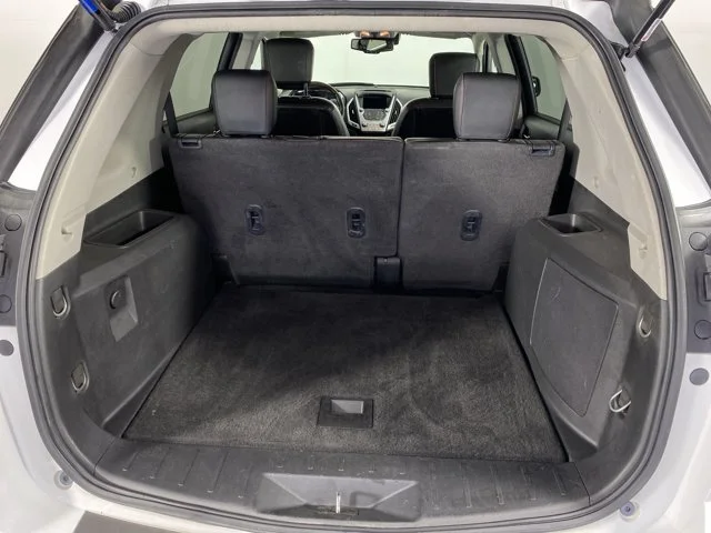Used 2014 White GMC Denali image 28