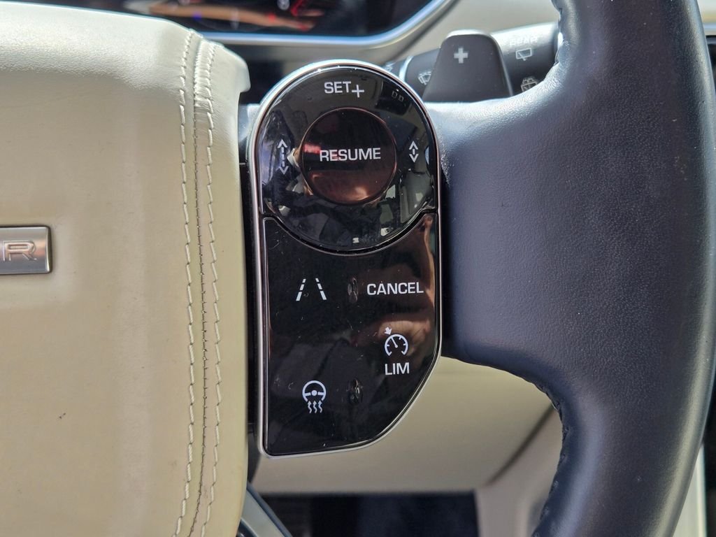 Used 2021 Blue Land Rover Westminster image 28