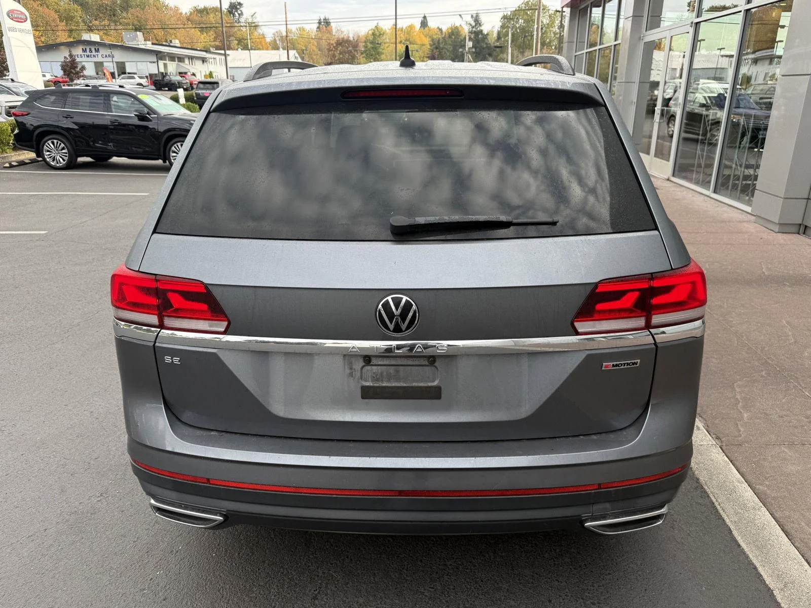 Used 2022 Platinum Gray Metallic Volkswagen 2.0T SE image 4