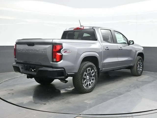 2026 Chevrolet Colorado Z71 - Photo 9