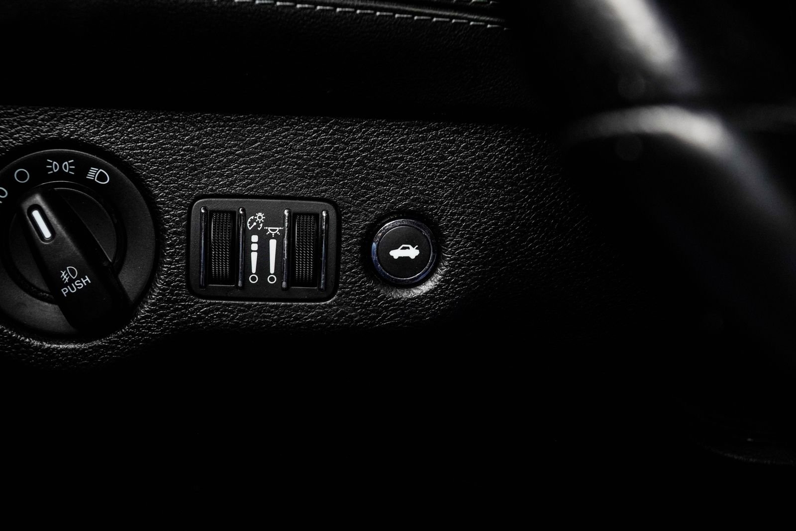 Used 2020 Blue Dodge R/T Scat Pack image 30