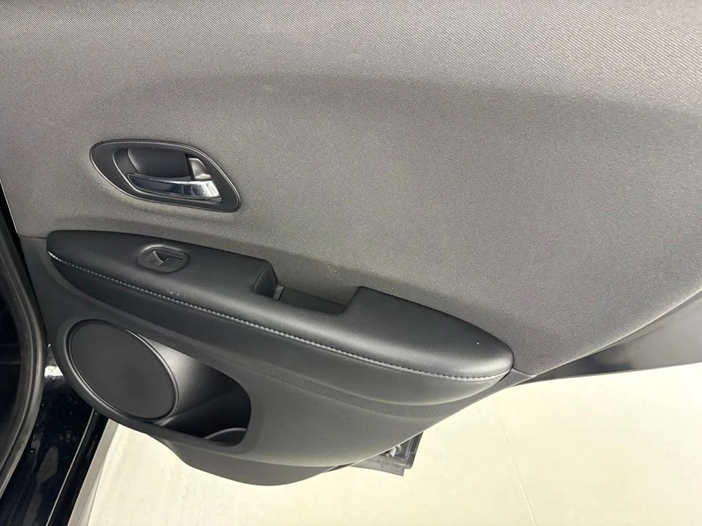 Used 2019 Crystal Black Pearl Honda Sport image 32