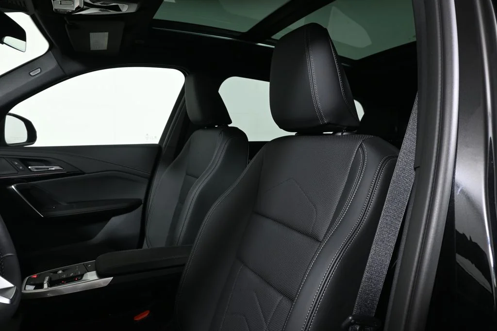 New 2027 Black BMW xDrive28i image 16