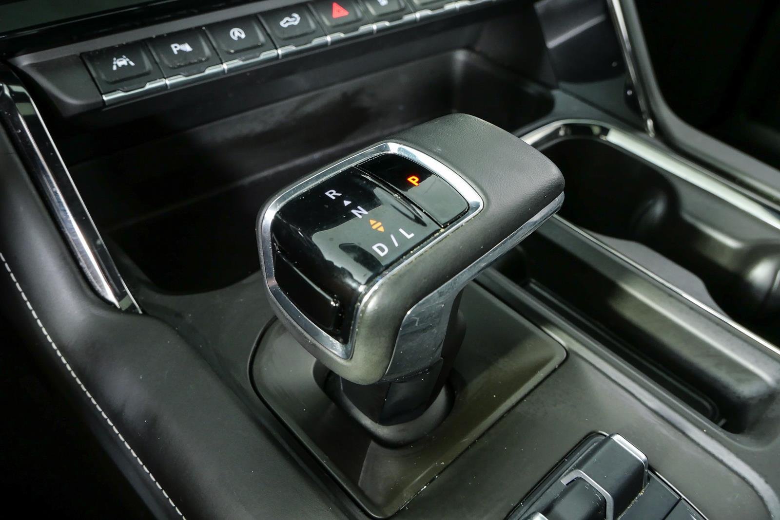 Used 2024 Titanium Rush Metallic GMC AT4X image 17