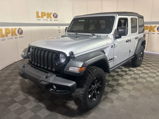 Used 2022 Silver Jeep Unlimited Willys image 9