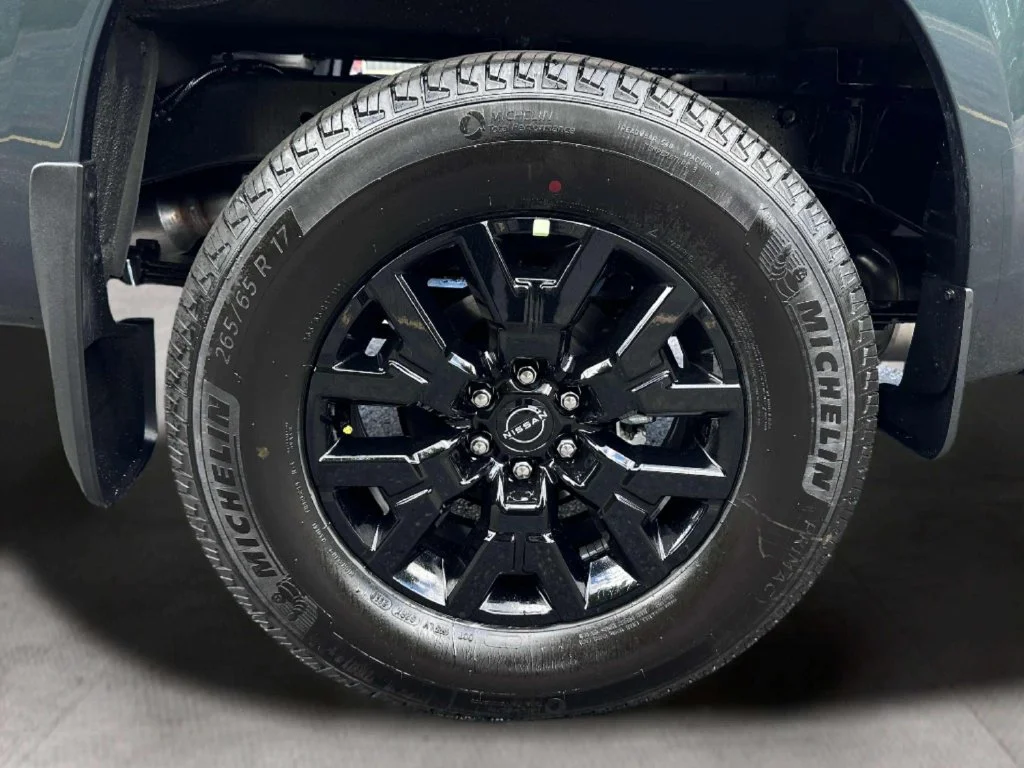 New 2027 Alpine Metallic Nissan Crew Cab SV image 9